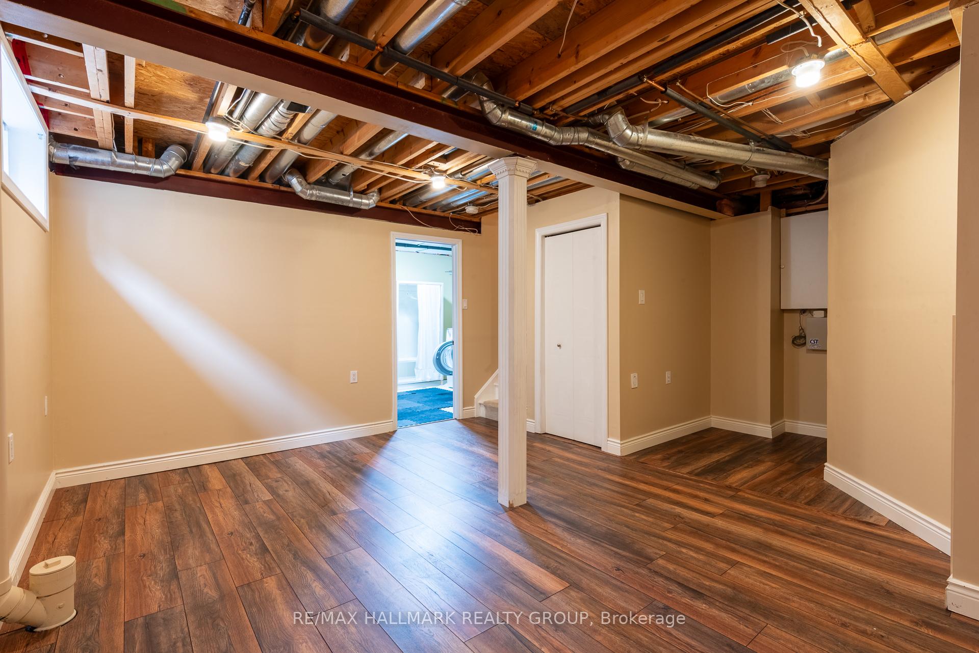 Photo 16 of 1199 Whiterock Street, Ottawa, Carson Grove — HOMEH
