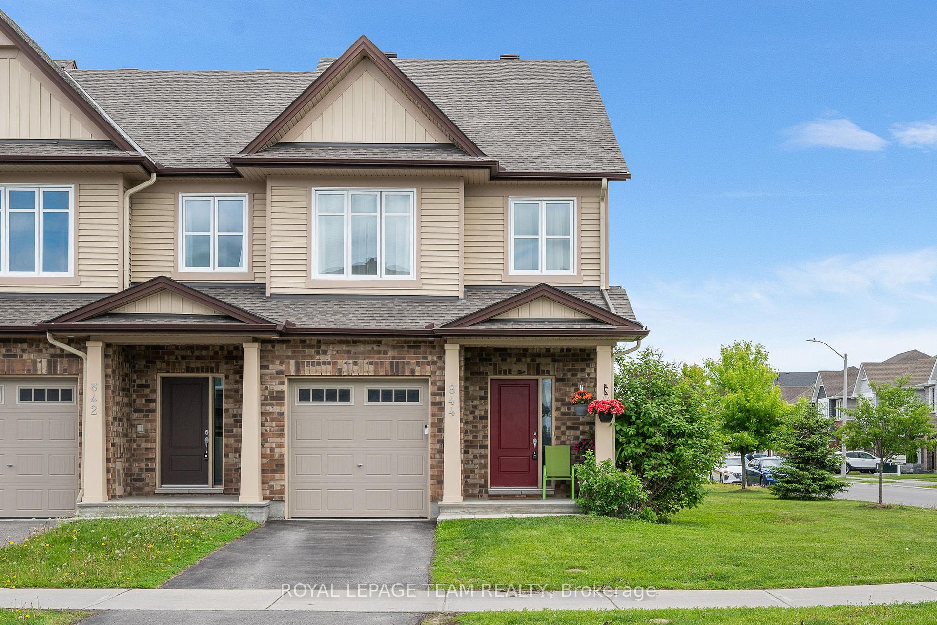 Front of 844 Cedar Creek Drive