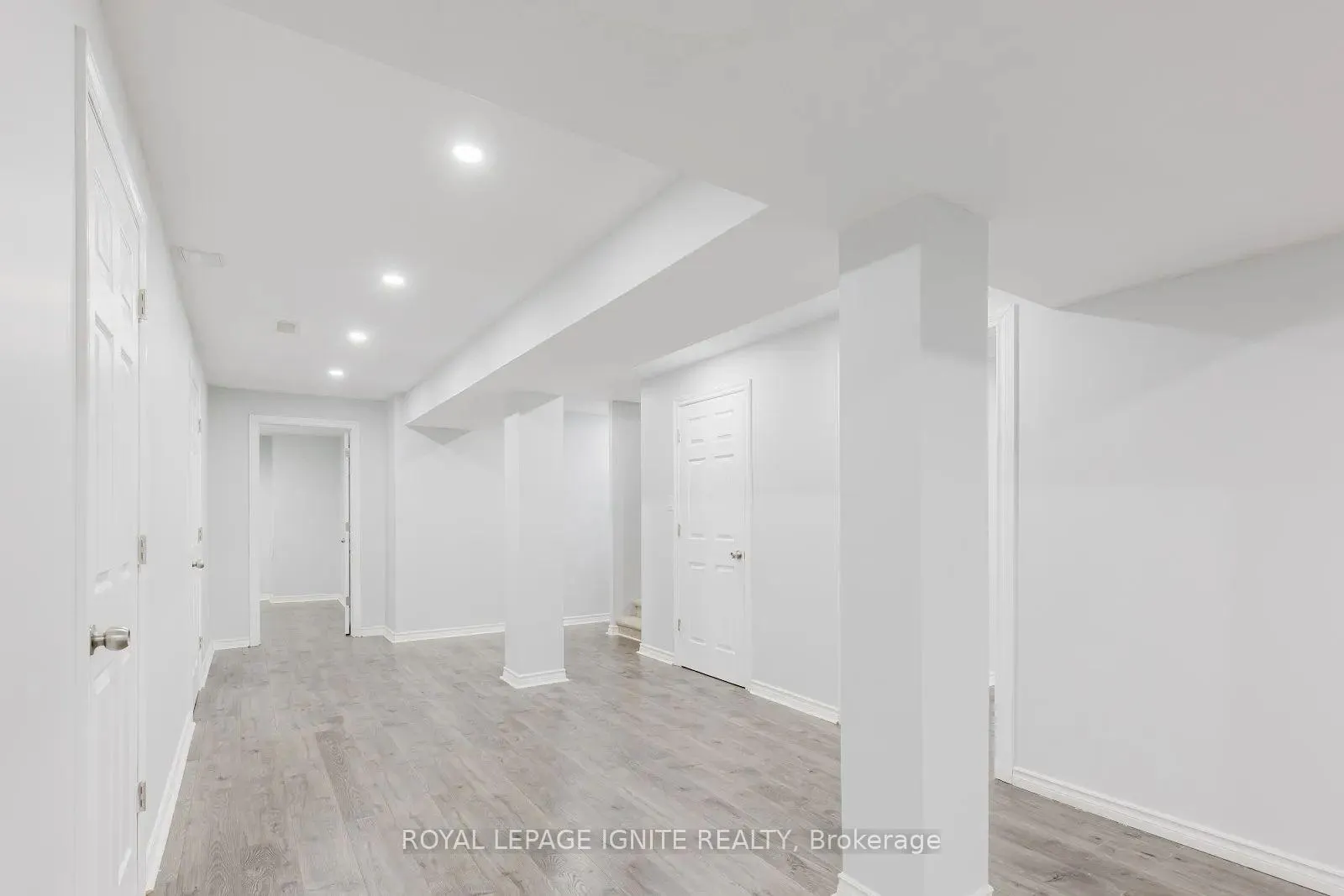 Photo 23 of 189 Glenabbey Drive, Clarington, Courtice — HOMEH