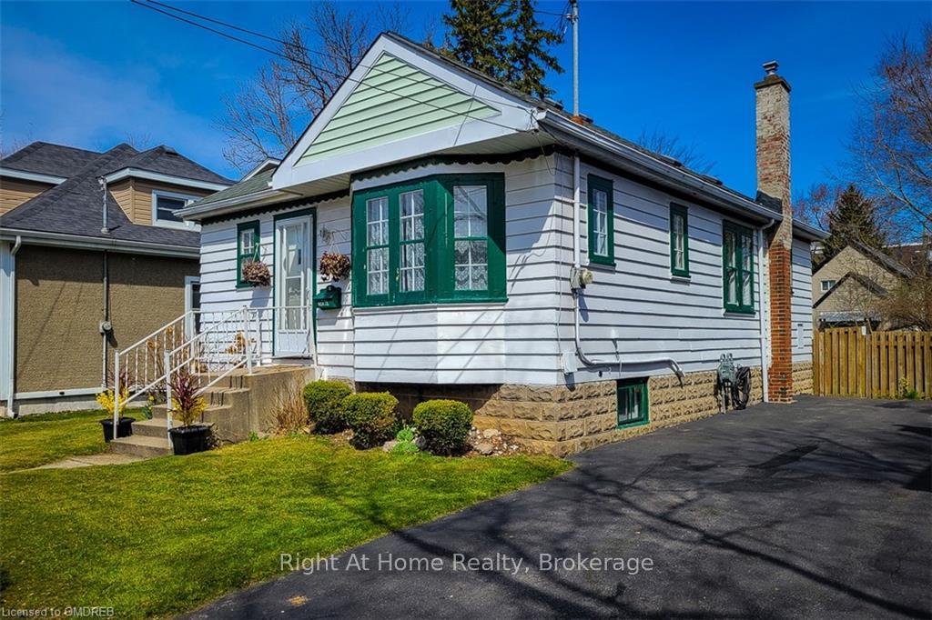 Photo 5 of 98 Royal Avenue, Hamilton, Ainslie Wood — HOMEH
