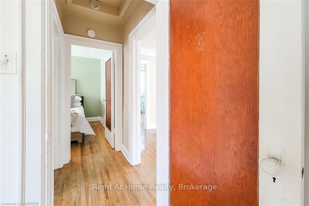 Photo 27 of 98 Royal Avenue, Hamilton, Ainslie Wood — HOMEH