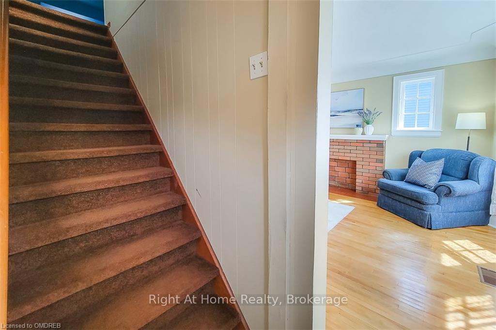 Photo 31 of 98 Royal Avenue, Hamilton, Ainslie Wood — HOMEH