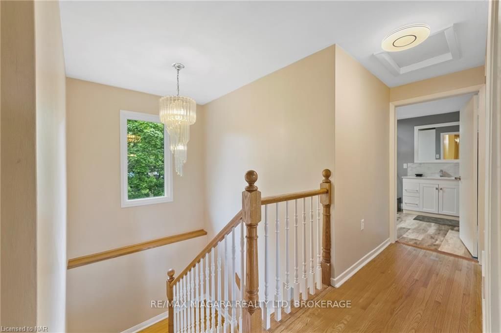 Photo 15 of 505 Vine Street, St. Catharines, Vine/Linwell — HOMEH