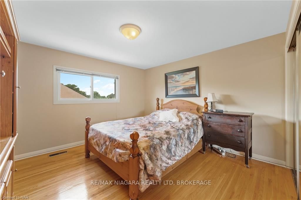 Photo 18 of 505 Vine Street, St. Catharines, Vine/Linwell — HOMEH