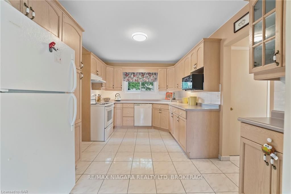 Photo 29 of 505 Vine Street, St. Catharines, Vine/Linwell — HOMEH
