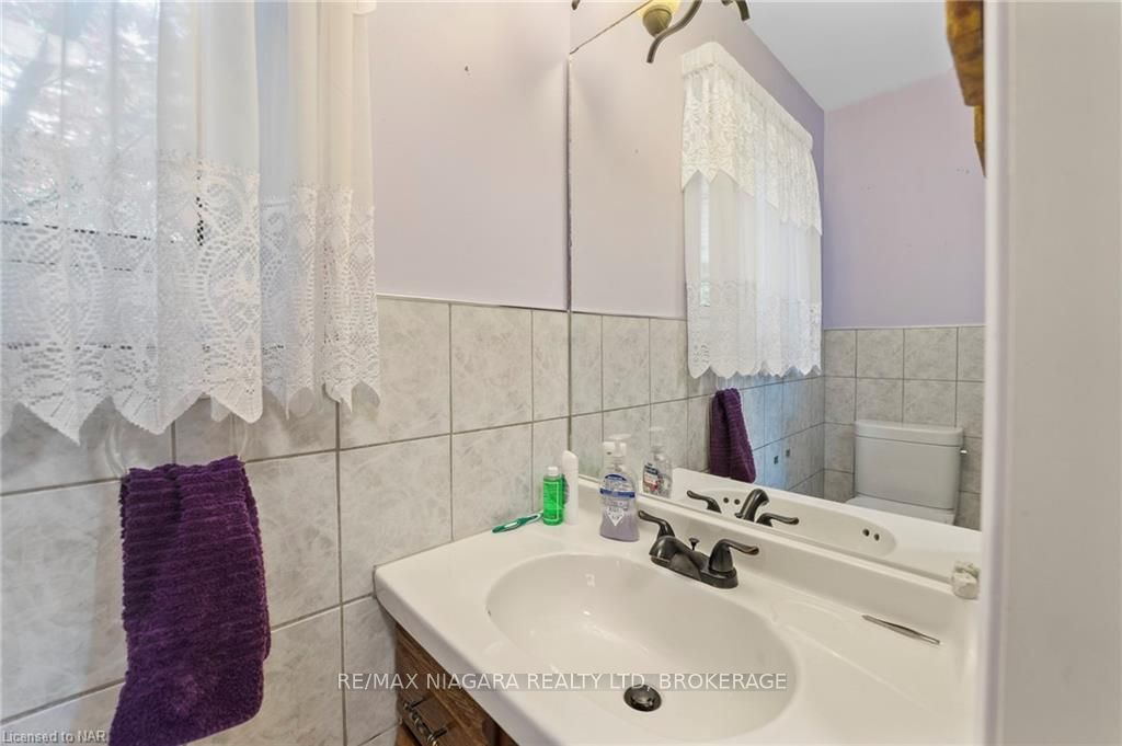Photo 33 of 505 Vine Street, St. Catharines, Vine/Linwell — HOMEH