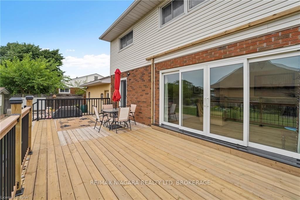 Photo 50 of 505 Vine Street, St. Catharines, Vine/Linwell — HOMEH