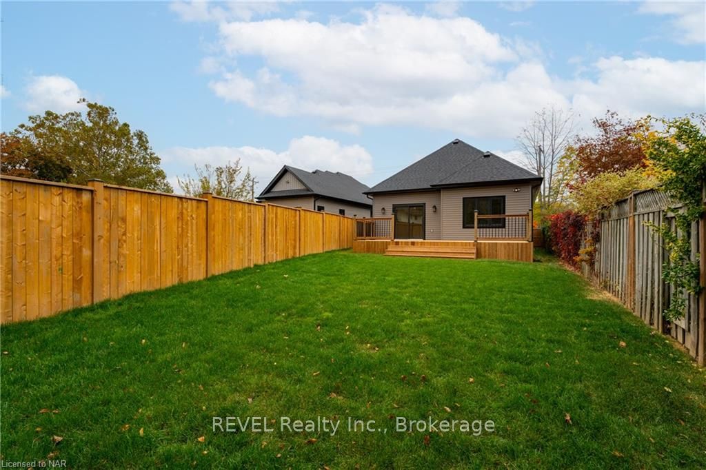 Photo 32 of 494 Vine Street, St. Catharines, Vine/Linwell — HOMEH
