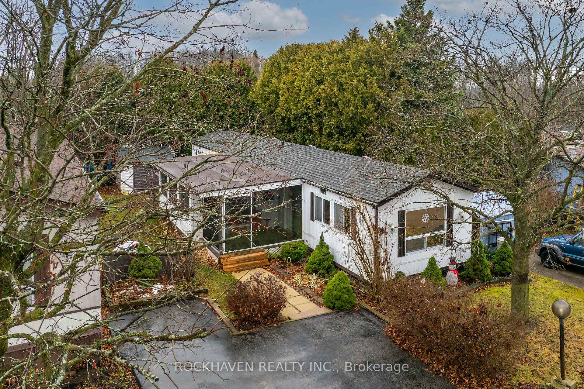 Photo 5 of Unit 94, 1294 8th Concession Road W, Hamilton, Rural Flamborough — HOMEH