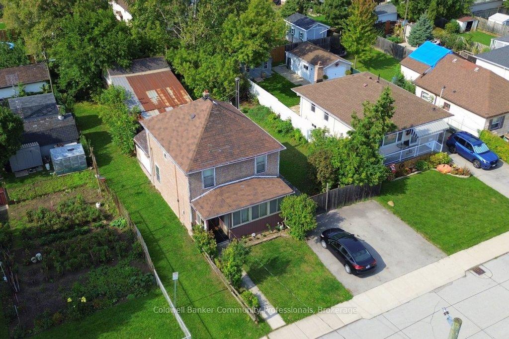 Photo 7 of 413 Brunswick Street, Hamilton, McQuesten — HOMEH