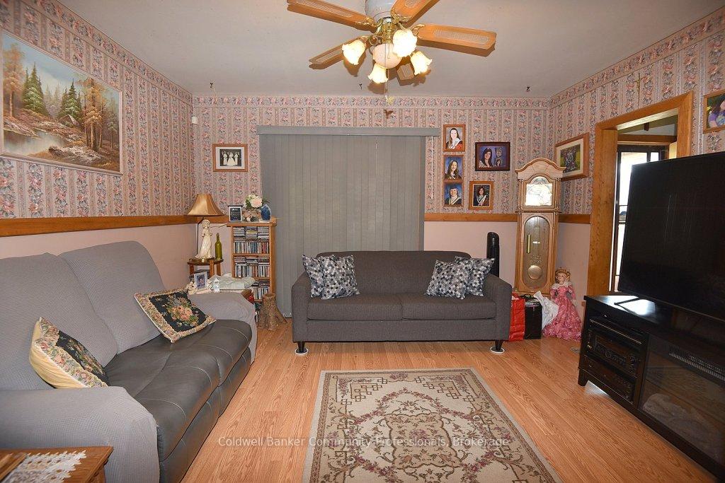 Photo 14 of 413 Brunswick Street, Hamilton, McQuesten — HOMEH