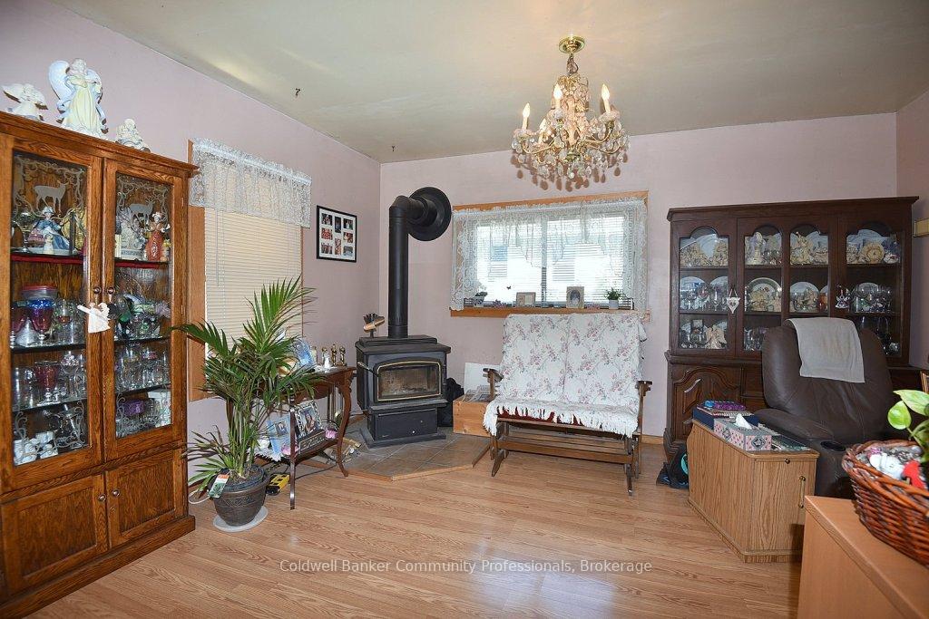 Photo 18 of 413 Brunswick Street, Hamilton, McQuesten — HOMEH