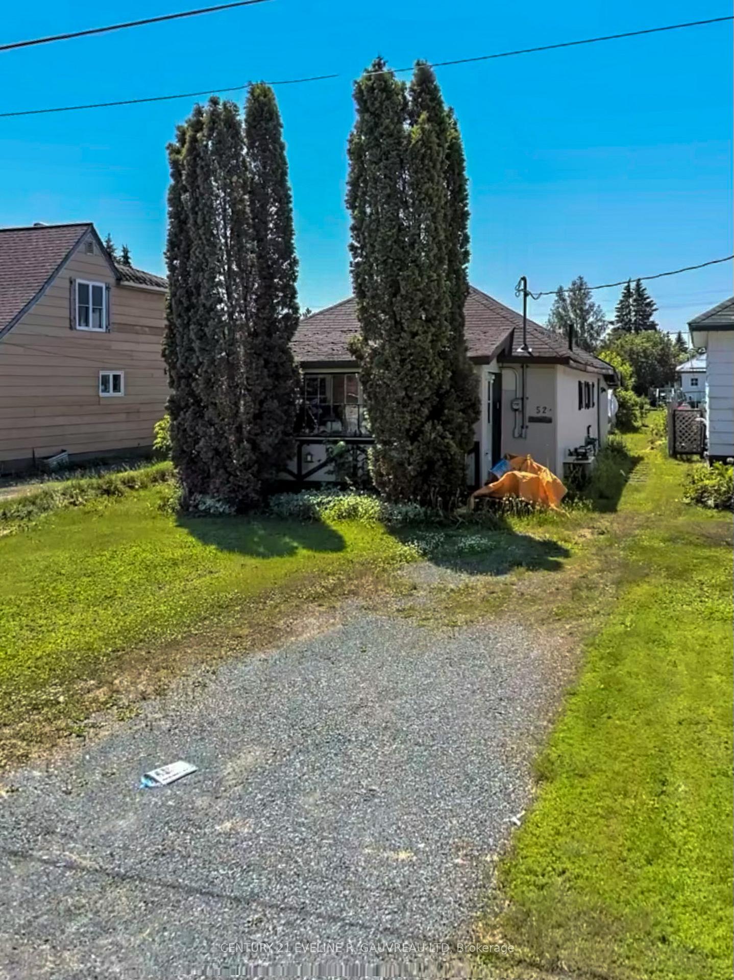 Photo 3 of 52A Seventh Avenue, Englehart — HOMEH