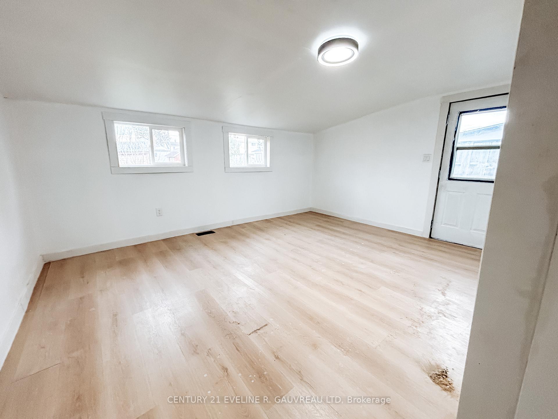 Photo 8 of 52A Seventh Avenue, Englehart — HOMEH