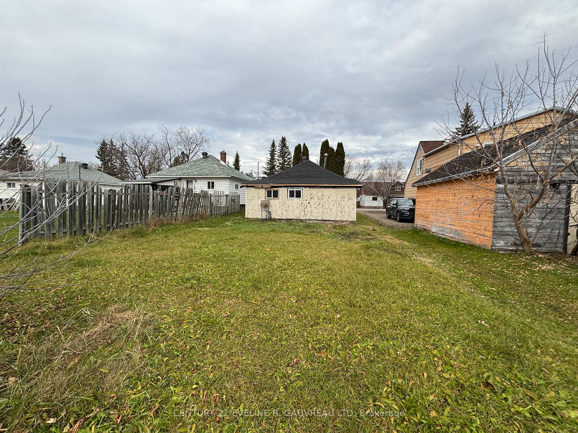 Photo 16 of 52A Seventh Avenue, Englehart — HOMEH