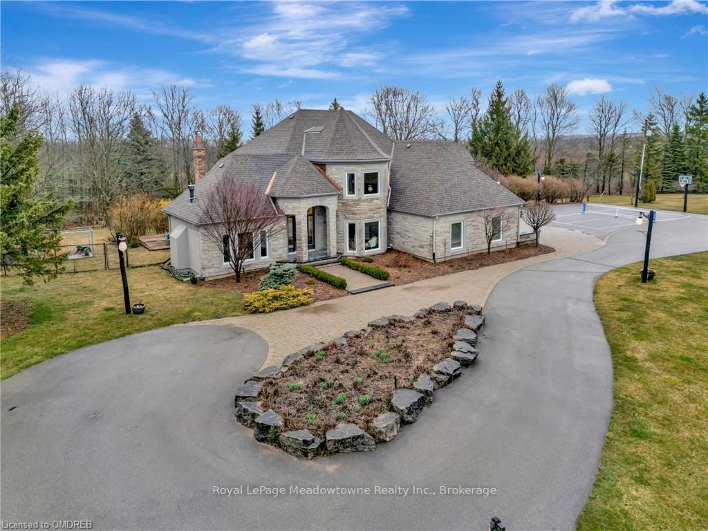 Photo 3 of 299 Concession 10 Road E, Hamilton, Rural Flamborough — HOMEH