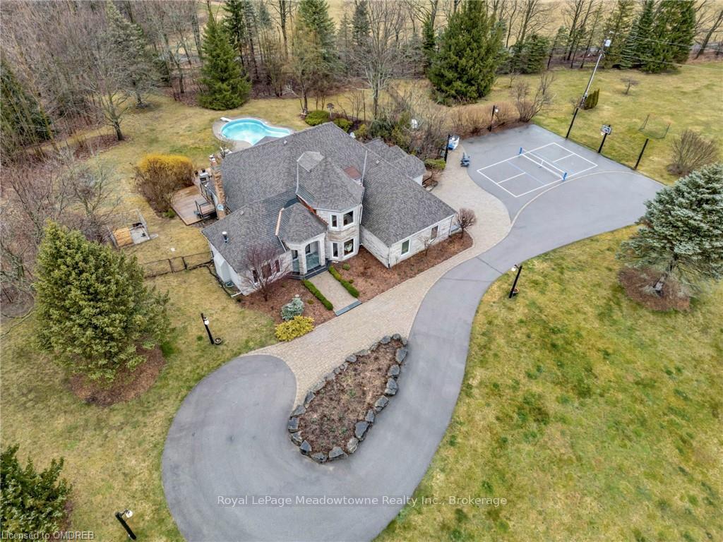 Photo 5 of 299 Concession 10 Road E, Hamilton, Rural Flamborough — HOMEH