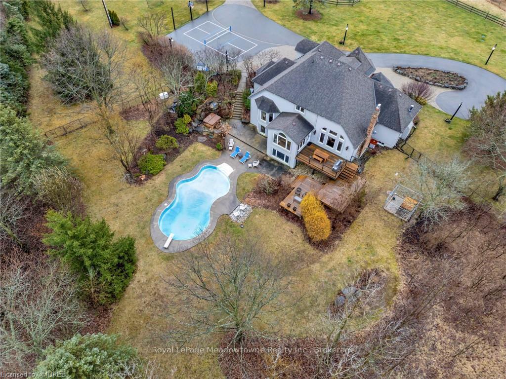 Photo 6 of 299 Concession 10 Road E, Hamilton, Rural Flamborough — HOMEH
