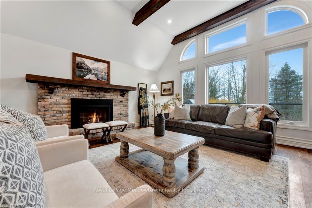 Photo 11 of 299 Concession 10 Road E, Hamilton, Rural Flamborough — HOMEH