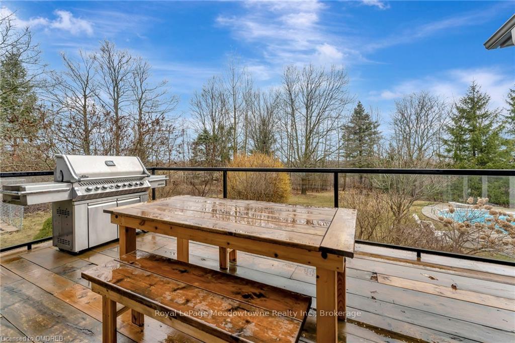 Photo 38 of 299 Concession 10 Road E, Hamilton, Rural Flamborough — HOMEH