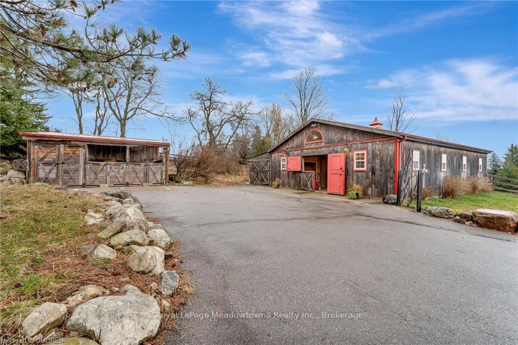 Photo 44 of 299 Concession 10 Road E, Hamilton, Rural Flamborough — HOMEH