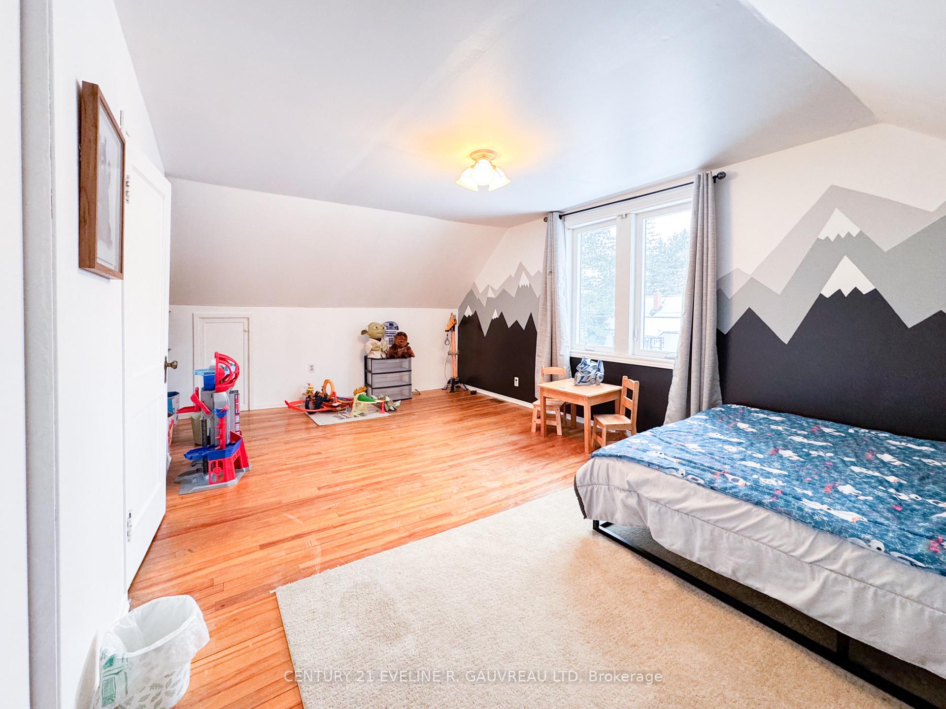 Photo 35 of 39 Sixth Avenue, Englehart — HOMEH