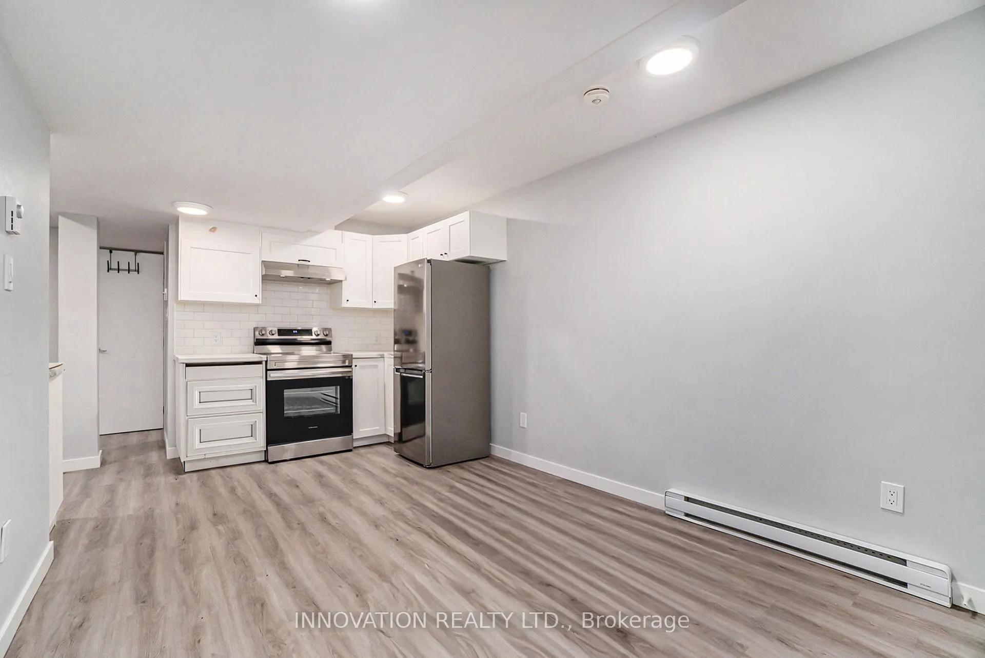 Photo 9 of Unit B, 1675 Baseline Road, Ottawa, Bel Air Heights — HOMEH