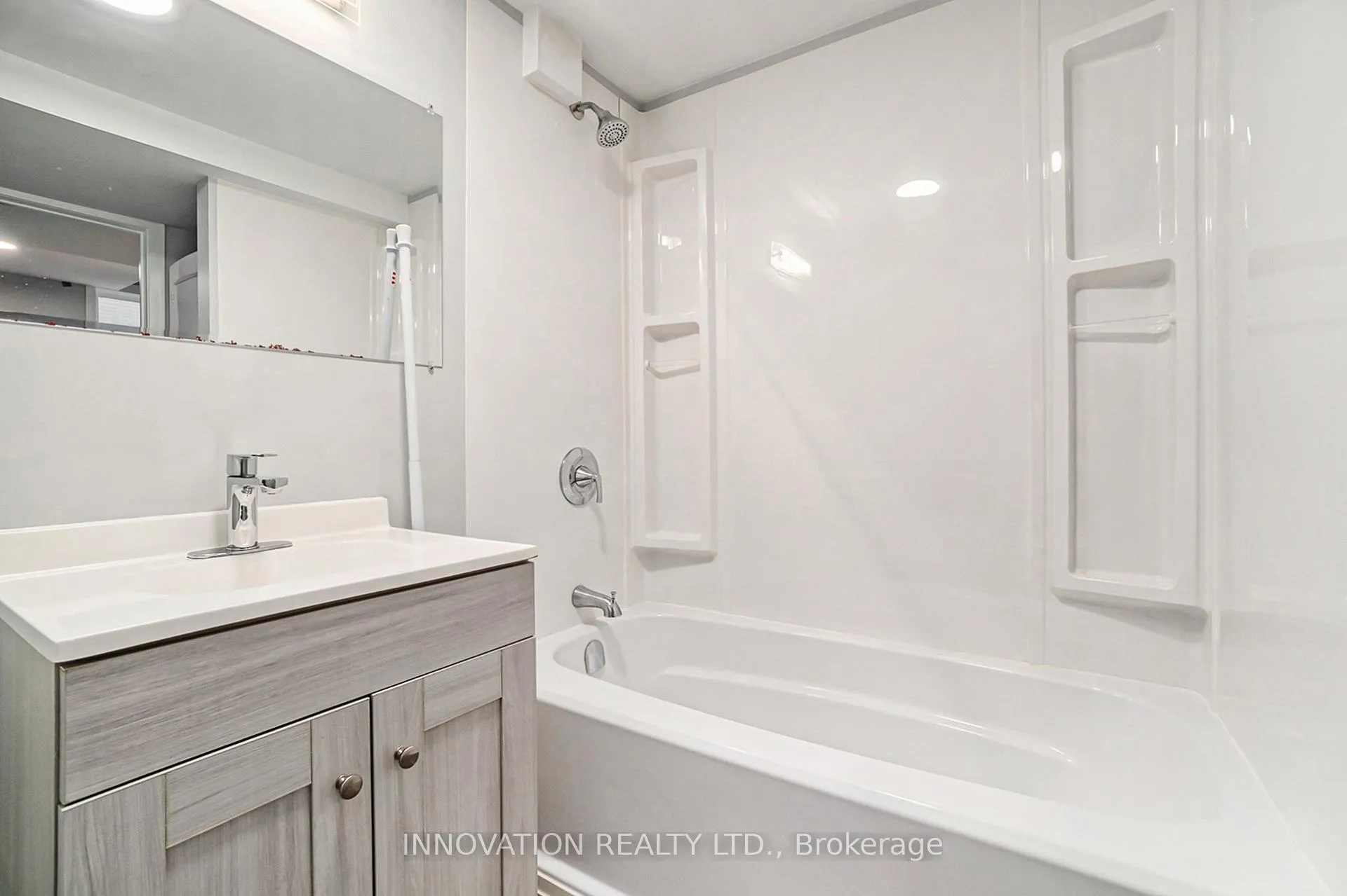 Photo 11 of Unit B, 1675 Baseline Road, Ottawa, Bel Air Heights — HOMEH