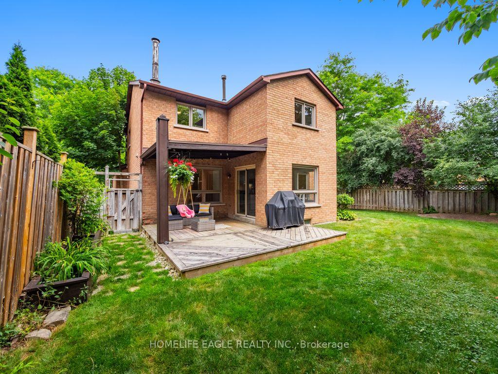 Photo 19 of 7 Moffat Crescent, Aurora, Aurora Heights — HOMEH