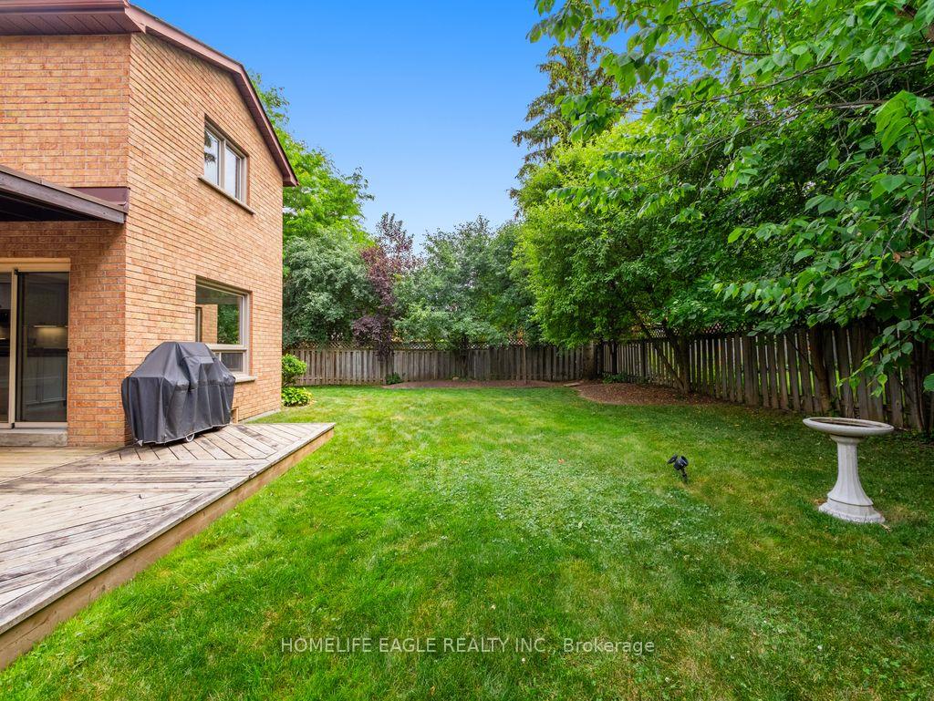 Photo 21 of 7 Moffat Crescent, Aurora, Aurora Heights — HOMEH