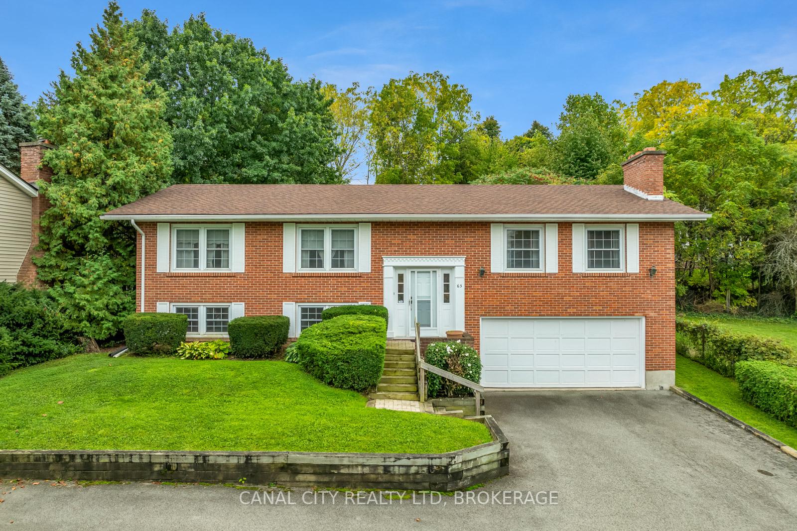 Photo 1 of 63 Mountain Street, St. Catharines, Burleigh Hill — HOMEH