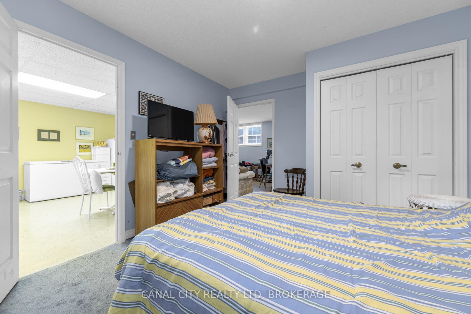 Photo 20 of 63 Mountain Street, St. Catharines, Burleigh Hill — HOMEH