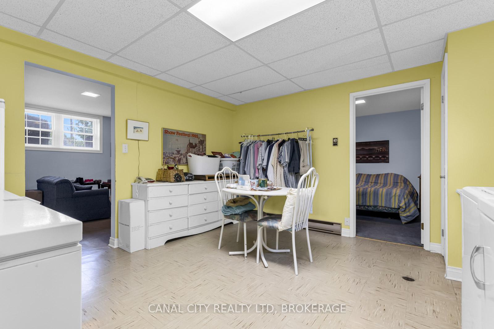 Photo 24 of 63 Mountain Street, St. Catharines, Burleigh Hill — HOMEH