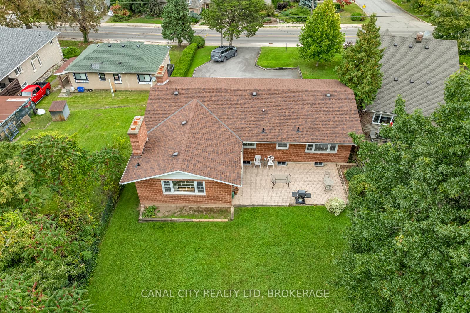 Photo 30 of 63 Mountain Street, St. Catharines, Burleigh Hill — HOMEH