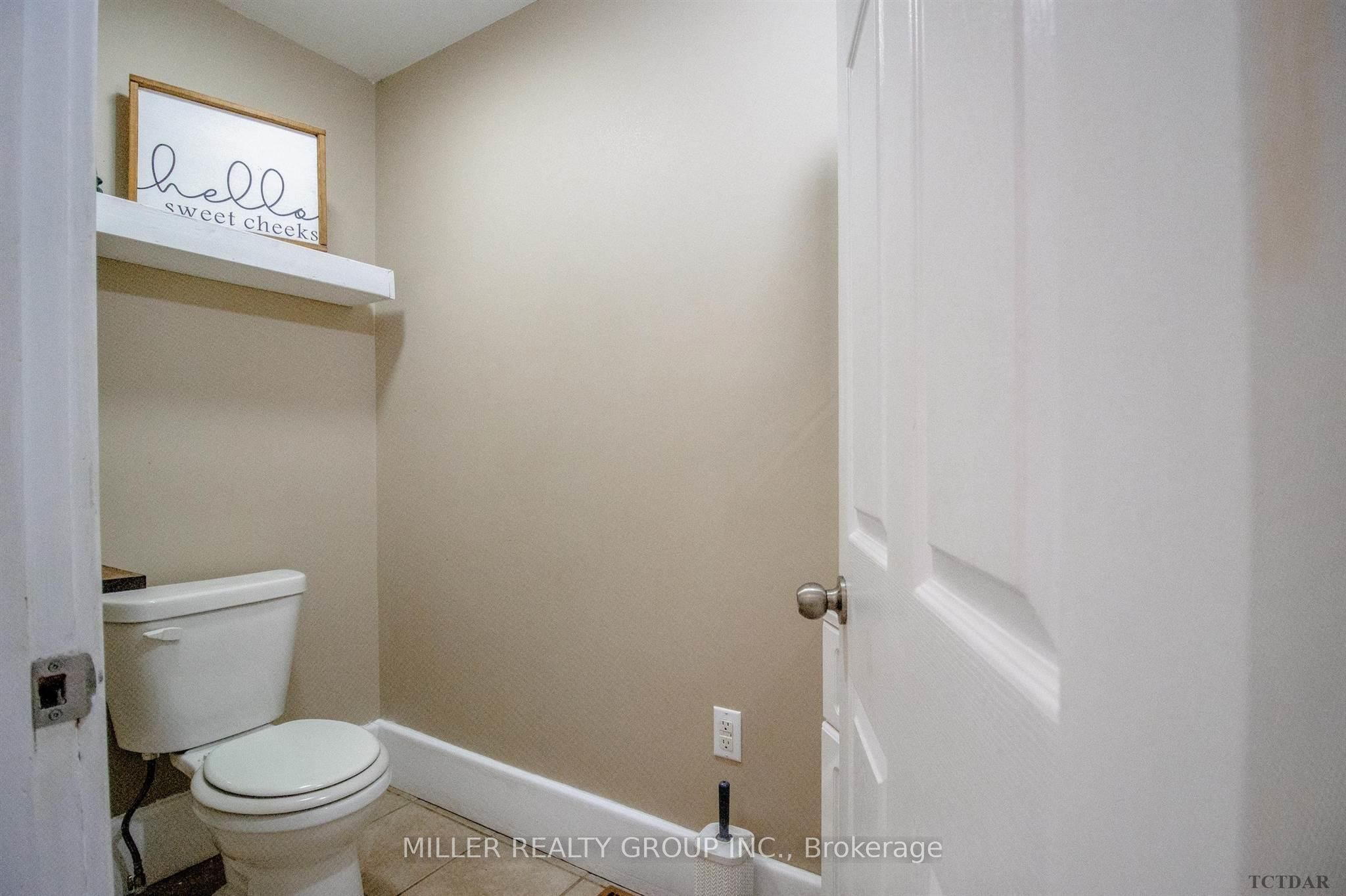 Photo 16 of 635 Brewster Street, Temiskaming Shores, Haileybury — HOMEH