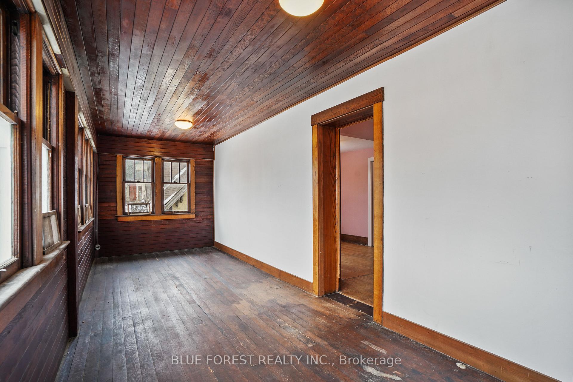 Photo 13 of 94 Wellington Street, St. Thomas — HOMEH