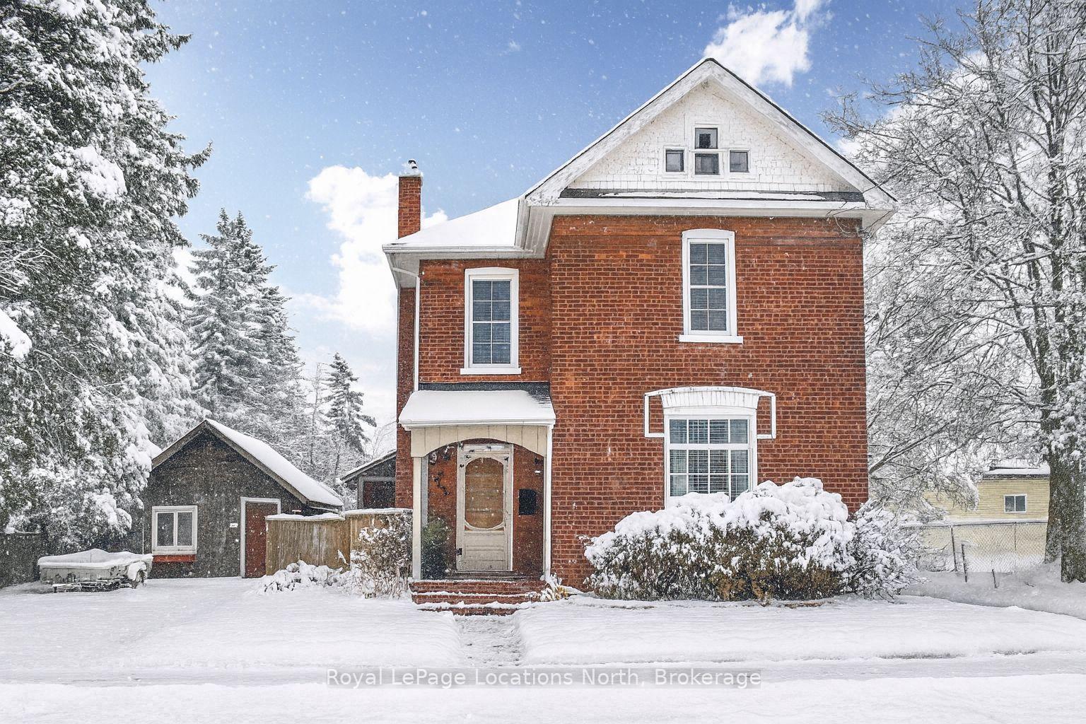 Photo 1 of 523 Hurontario Street, Collingwood — HOMEH