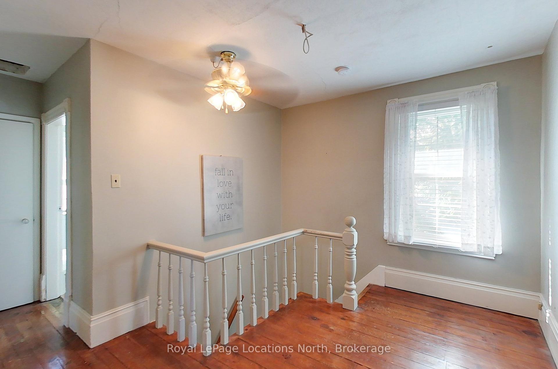 Photo 15 of 523 Hurontario Street, Collingwood — HOMEH