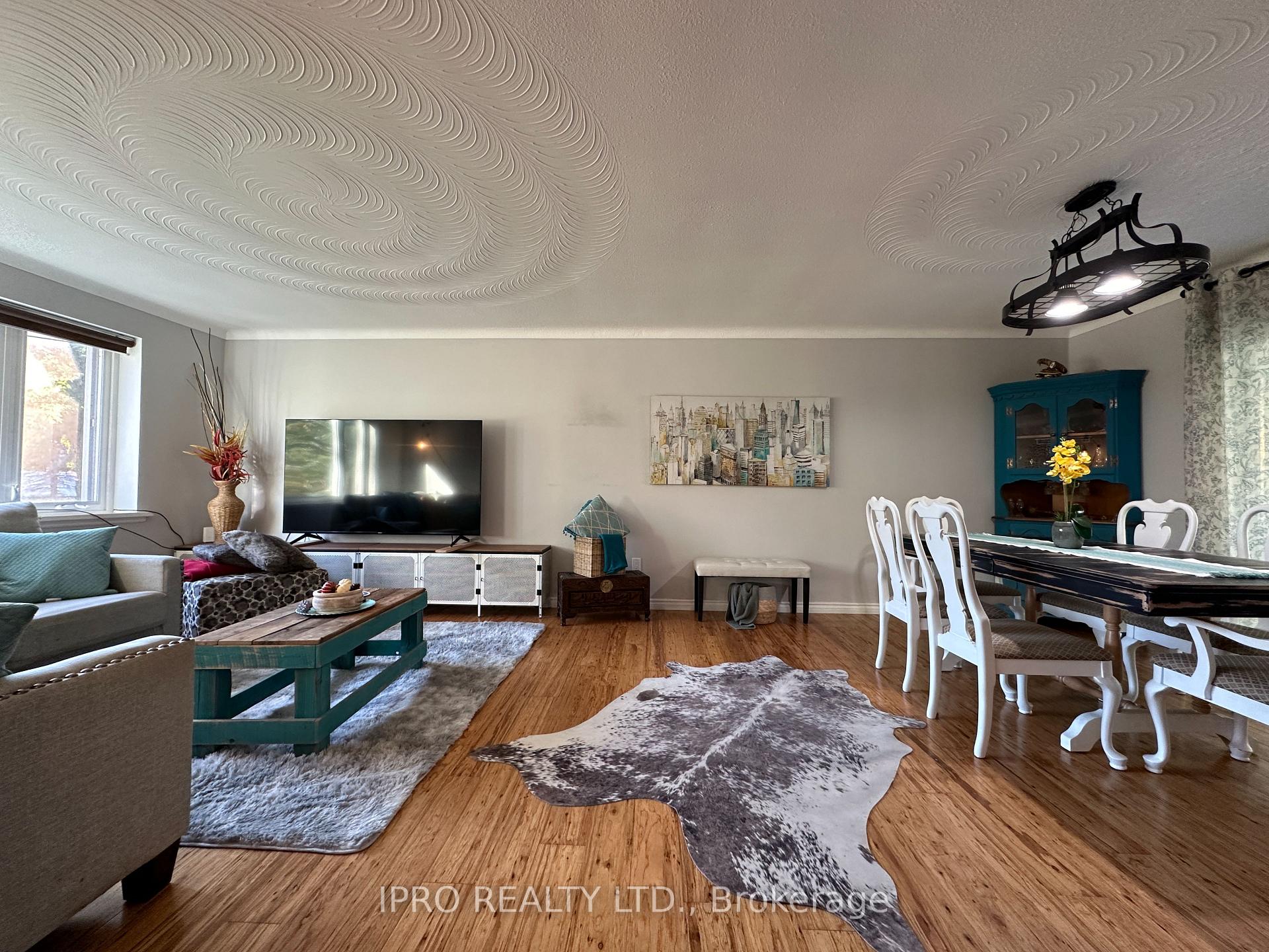 Photo 9 of 2607 Norman Road, Hamilton, Rural Flamborough — HOMEH