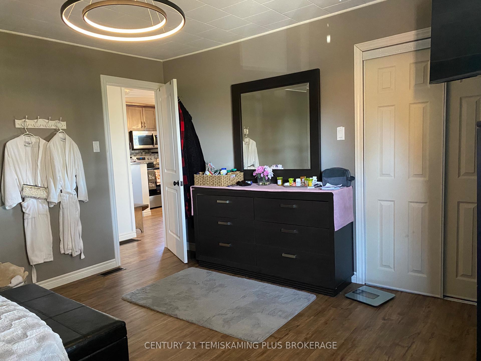 Photo 26 of 49 Galena Street, Cobalt — HOMEH