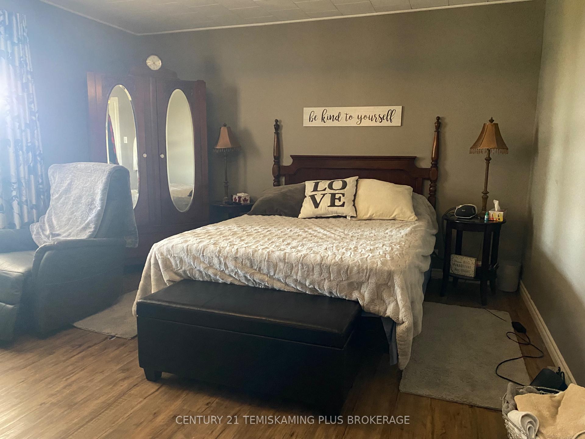 Photo 34 of 49 Galena Street, Cobalt — HOMEH