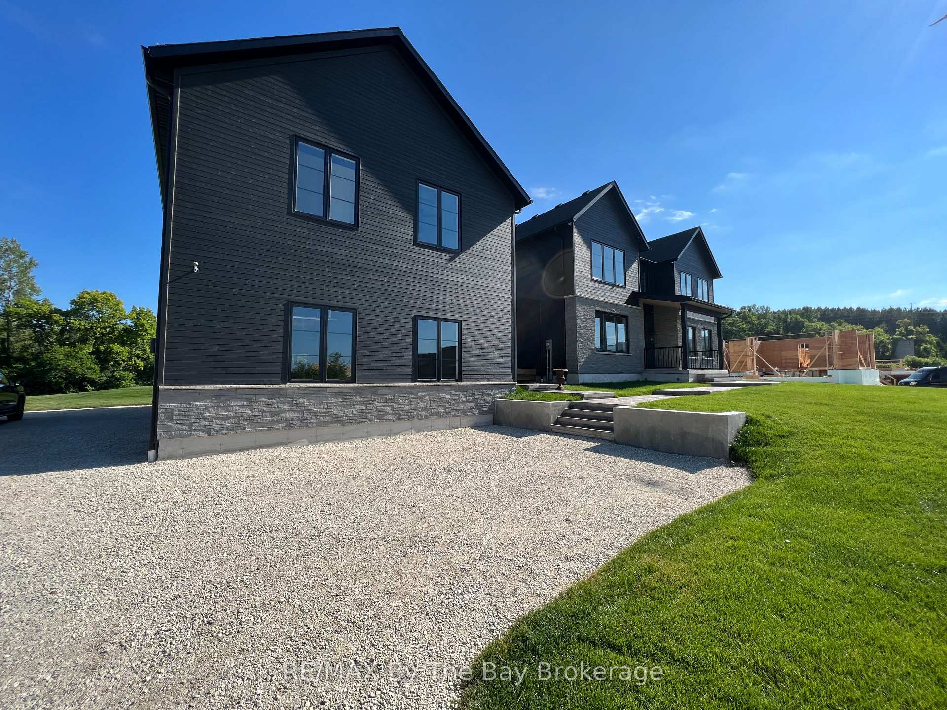 Photo 20 of 14 Raintree Court, Clearview, Rural Clearview — HOMEH