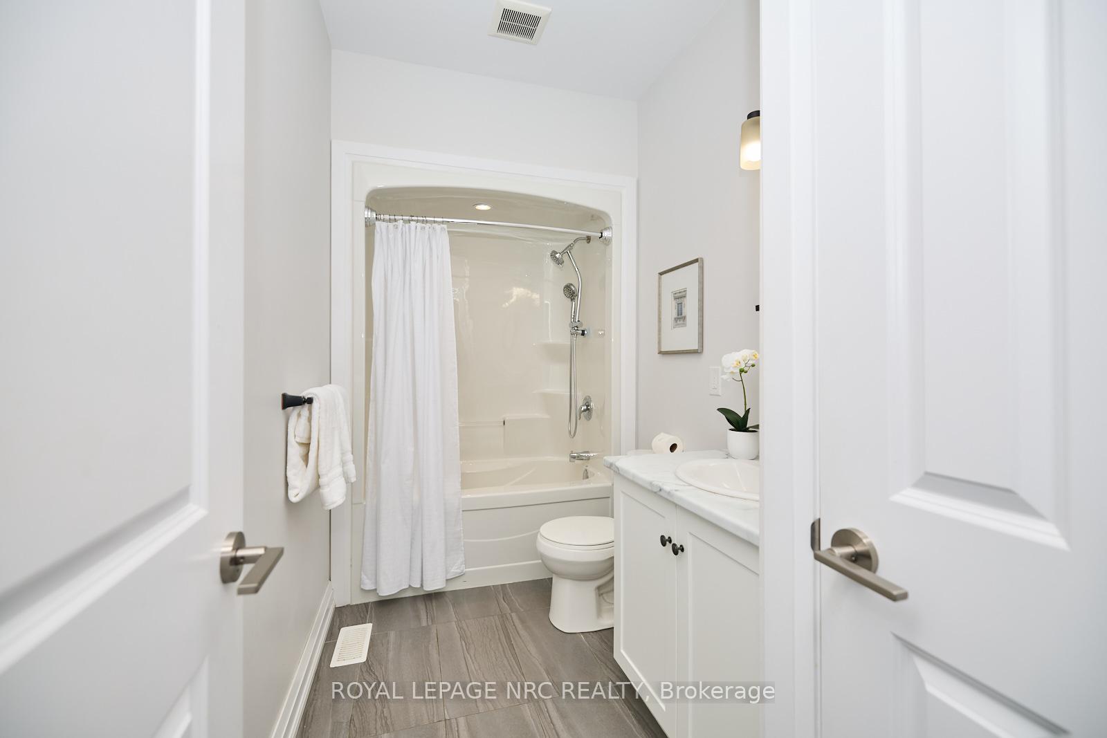 Photo 9 of 1001 Pelham Road, St. Catharines, Rykert/Vansickle — HOMEH