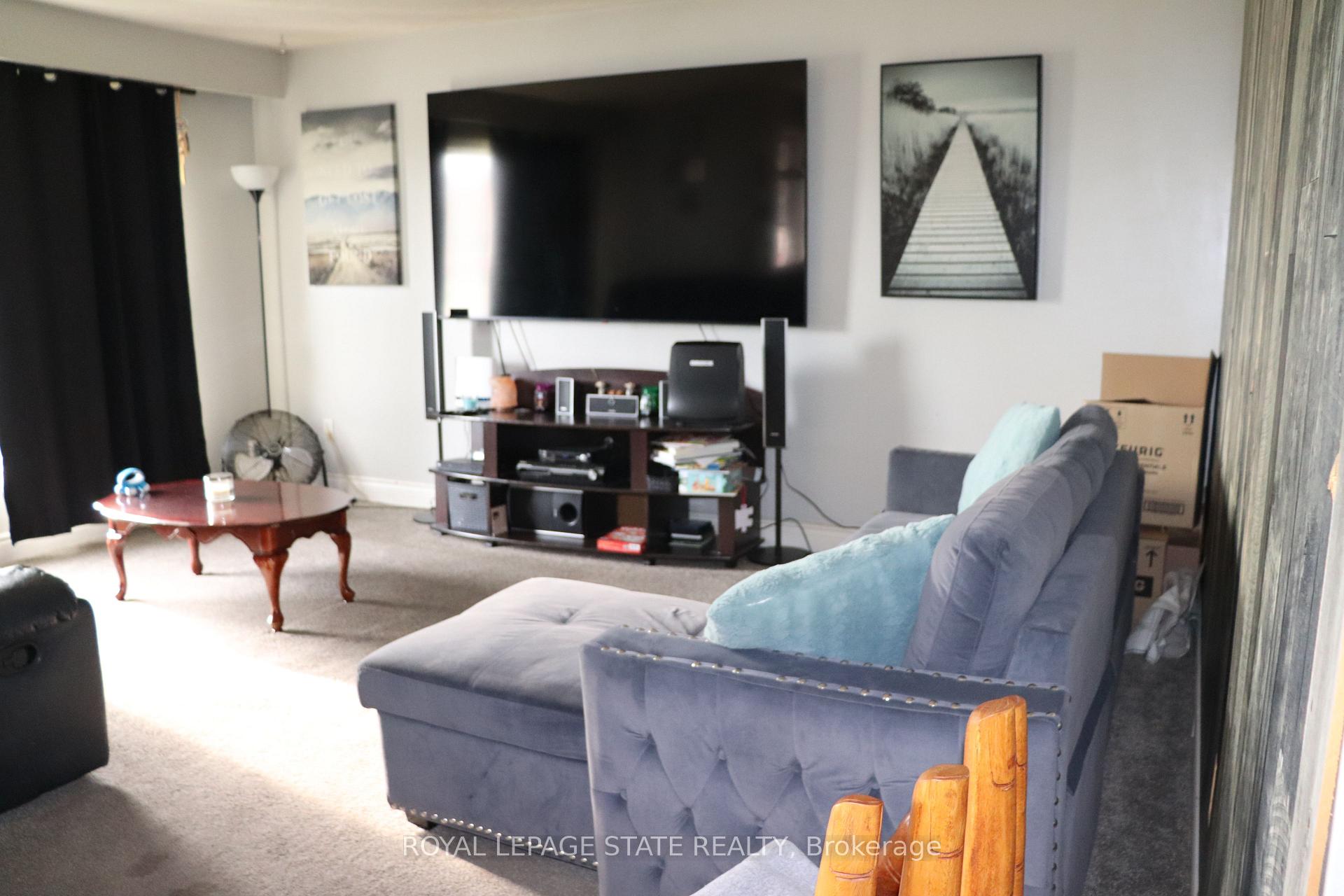 Photo 5 of 701 Limeridge Road E, Hamilton, Lawfield — HOMEH
