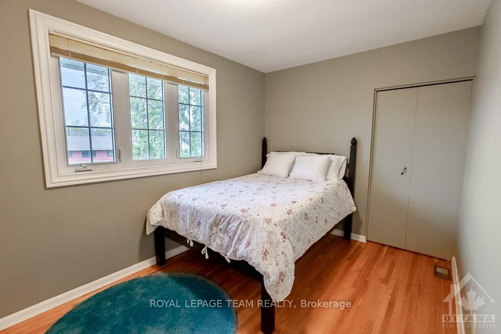 Photo 19 of 73 Aero Drive, Ottawa, Lakeview Park — HOMEH