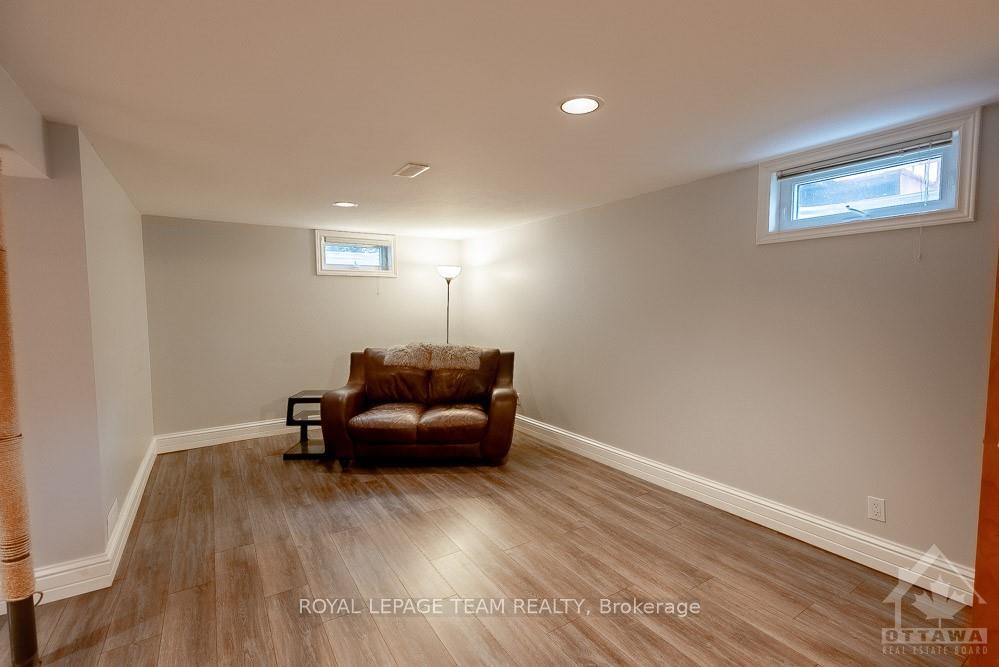 Photo 26 of 73 Aero Drive, Ottawa, Lakeview Park — HOMEH