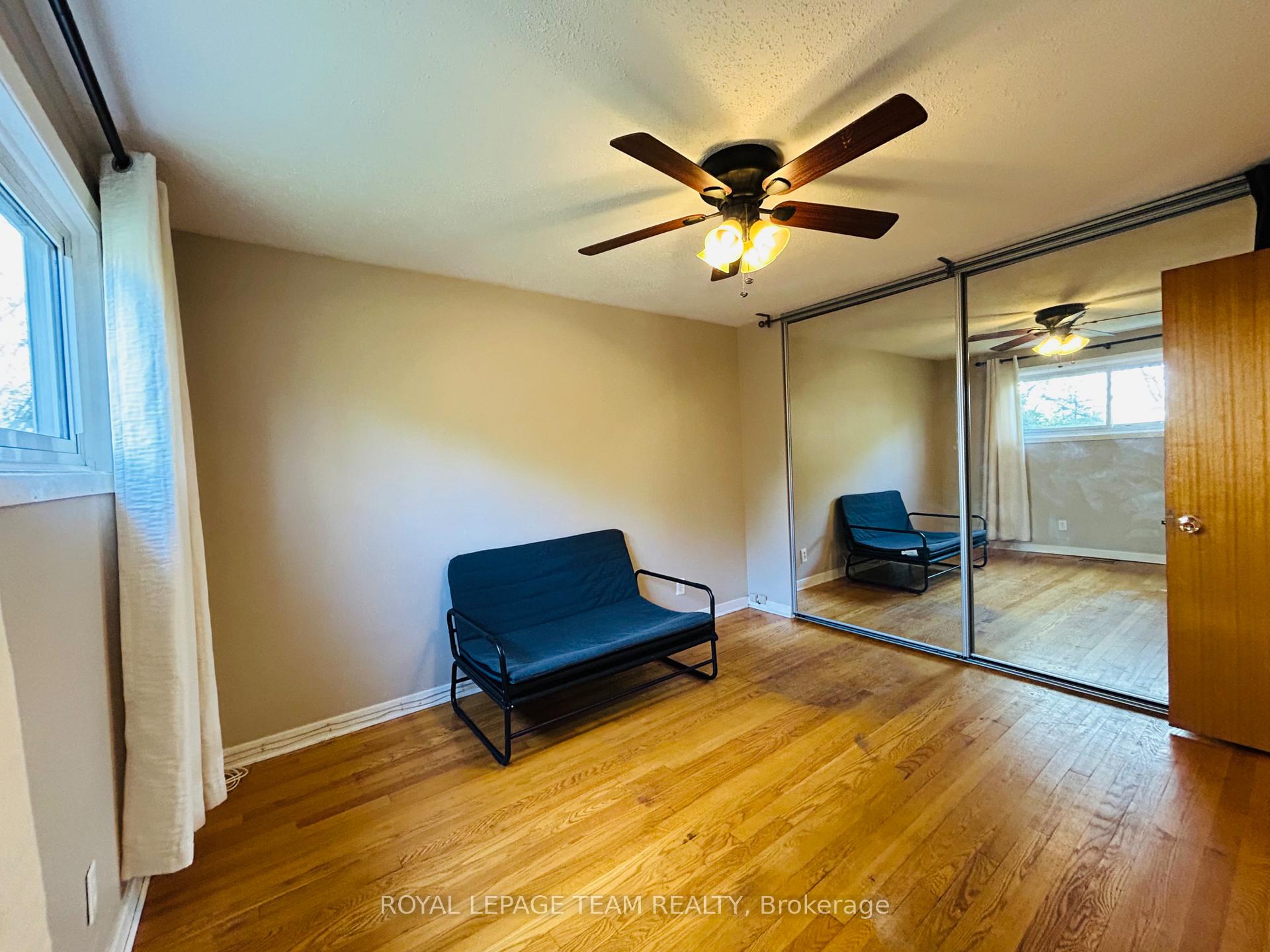 Photo 17 of 23 Southview Crescent, Ottawa, Borden Farm/Stewart Farm/Carleton Heights/Parkwood Hills — HOMEH