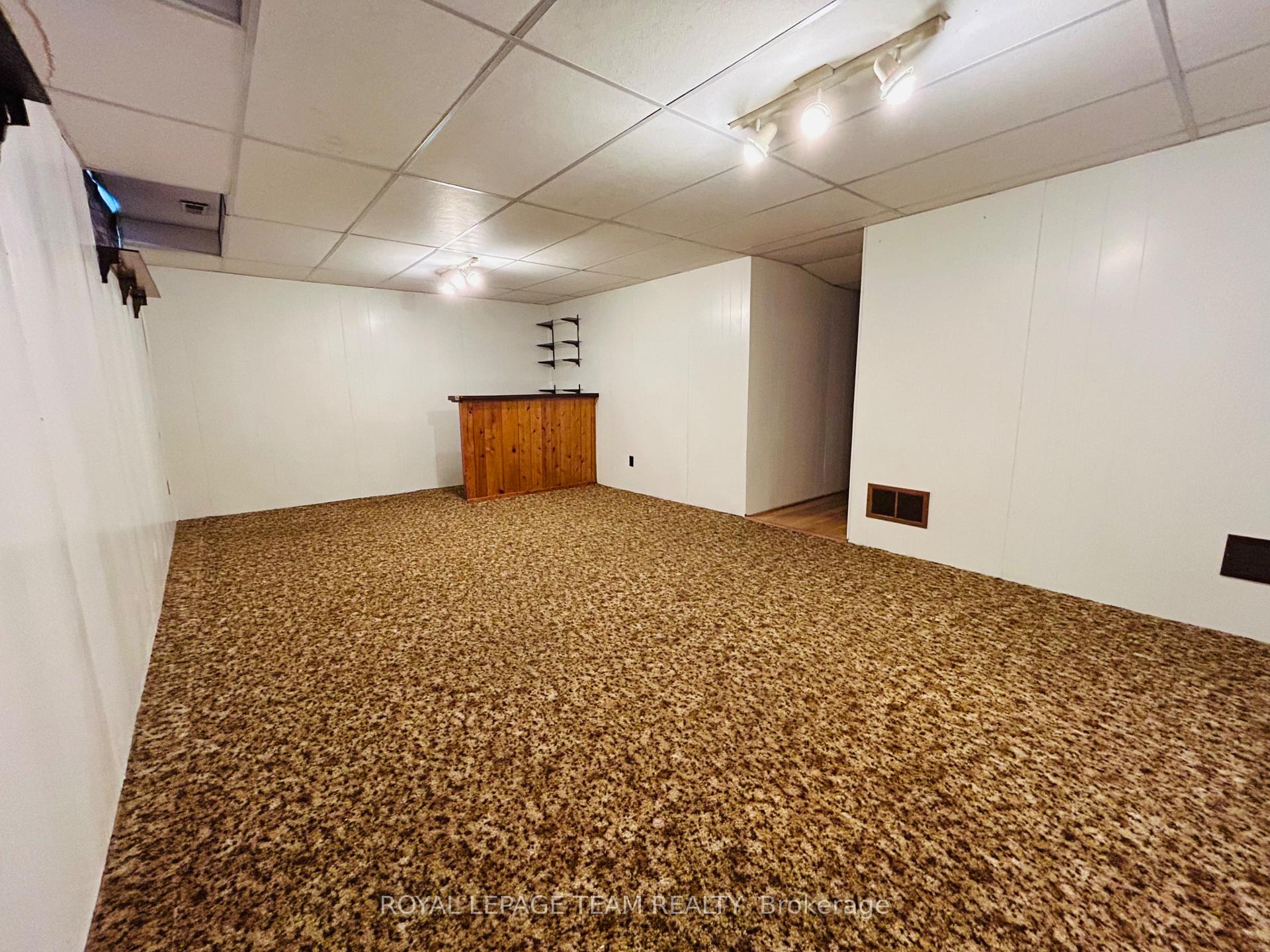 Photo 23 of 23 Southview Crescent, Ottawa, Borden Farm/Stewart Farm/Carleton Heights/Parkwood Hills — HOMEH