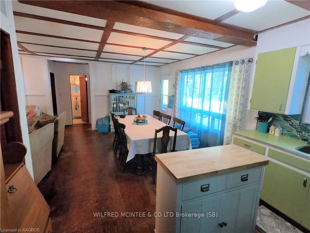 Photo 8 of 1498 2ND Avenue S, First Nations, Native Leased Lands — HOMEH
