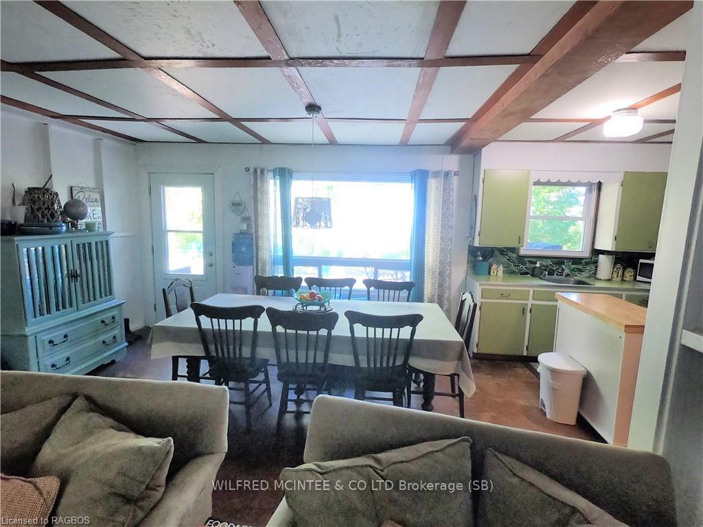 Photo 10 of 1498 2ND Avenue S, First Nations, Native Leased Lands — HOMEH